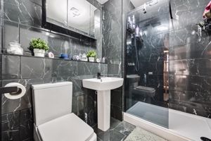 Photo 19- click for photo gallery